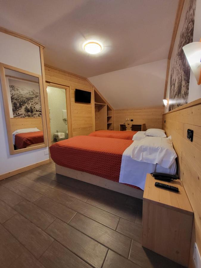 Hotel Raibl E Appartamenti Tarvisio Bagian luar foto