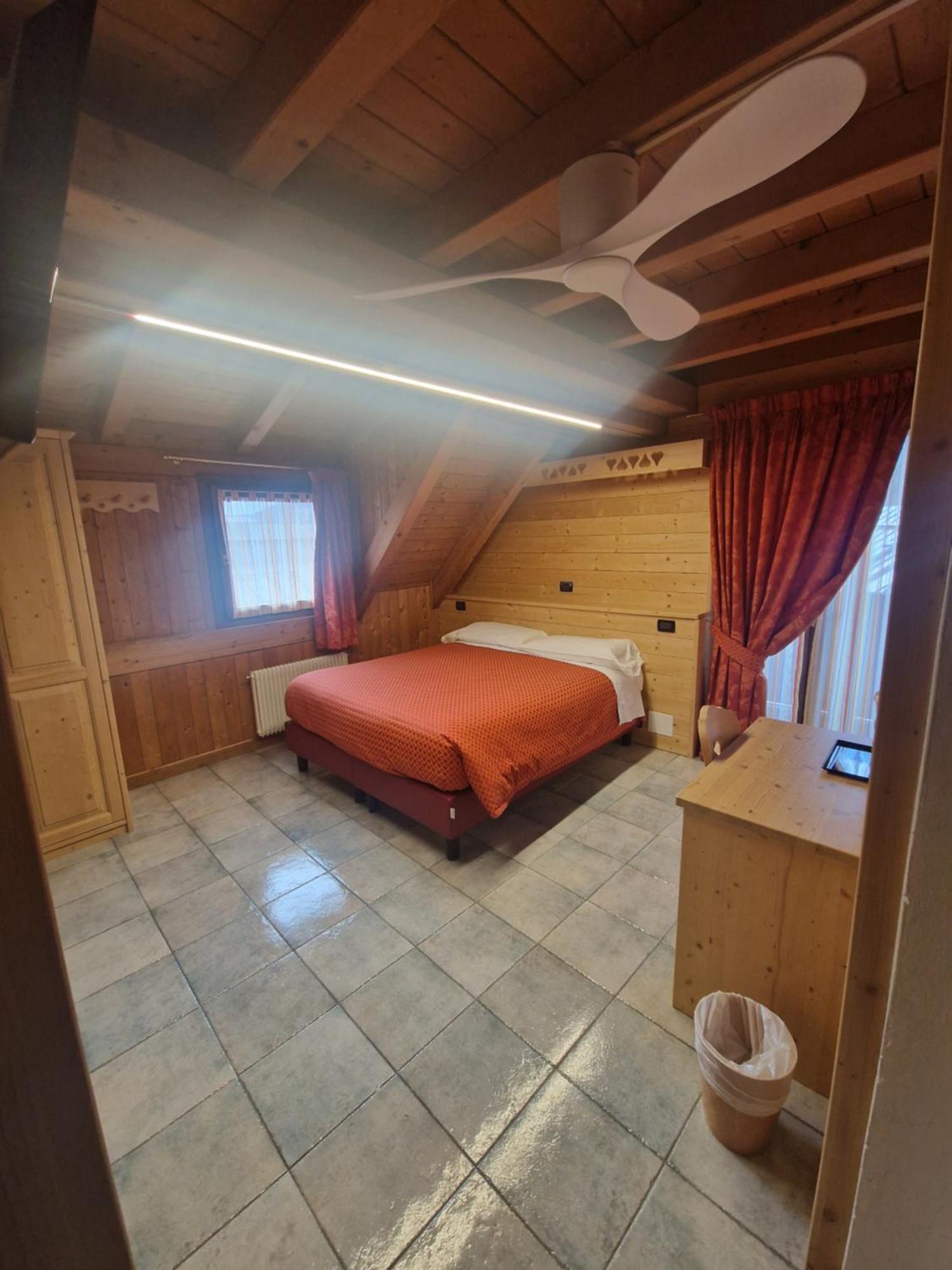 Hotel Raibl E Appartamenti Tarvisio Bagian luar foto
