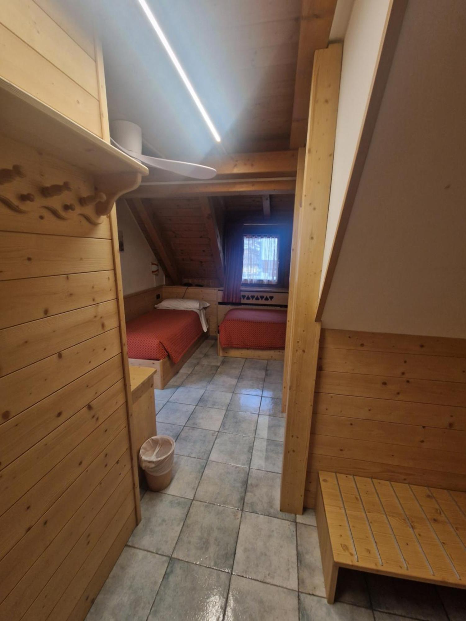Hotel Raibl E Appartamenti Tarvisio Bagian luar foto